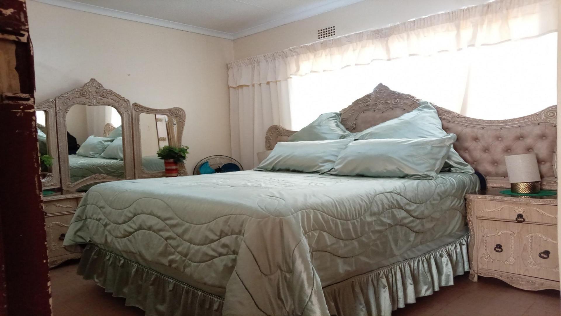 Bed Room 3 of property in Sakhile