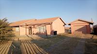 Front View of property in Sakhile