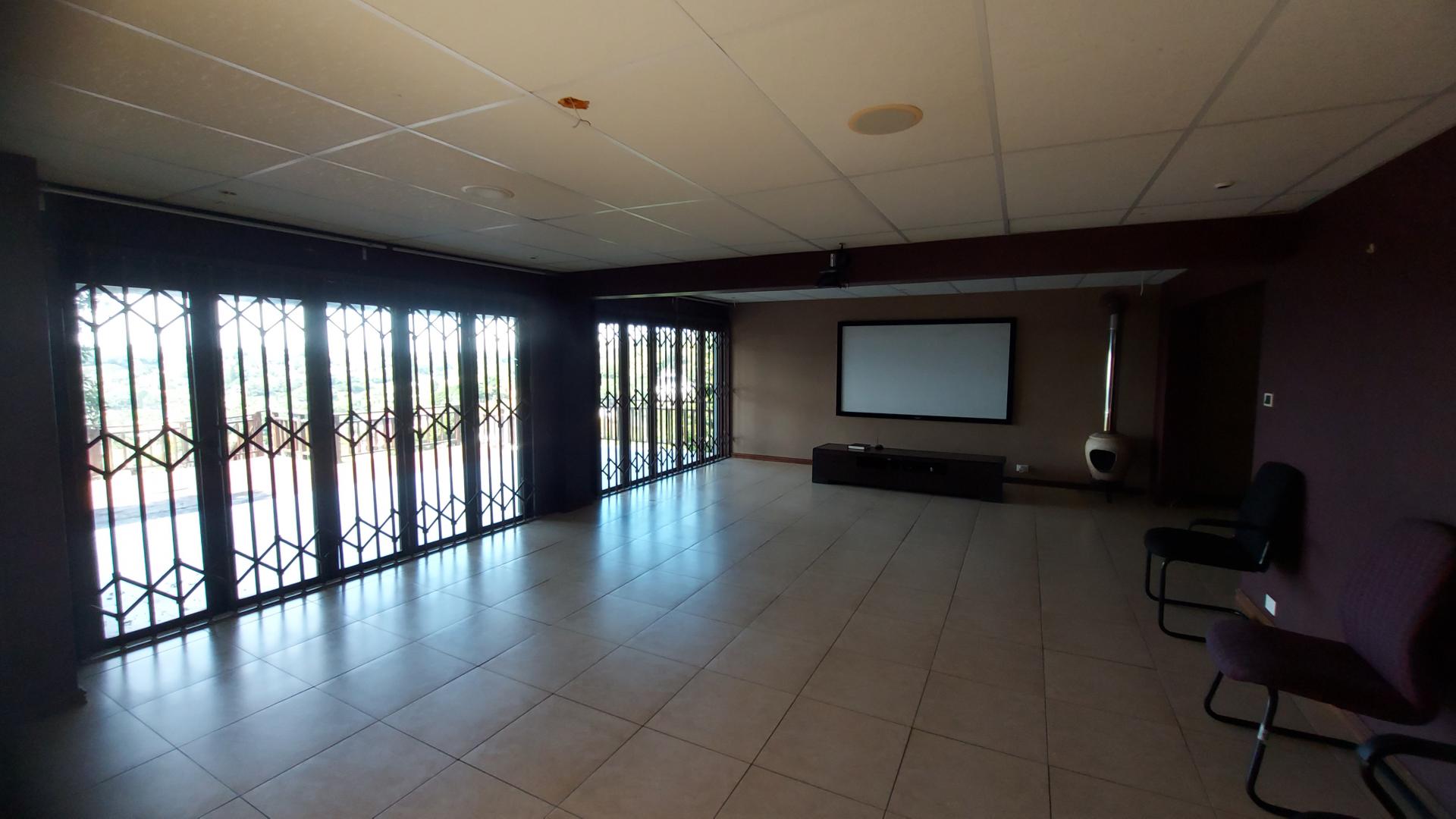 Rooms of property in Vincent Heights