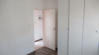 Main Bedroom - 12 square meters of property in Bezuidenhout Valley