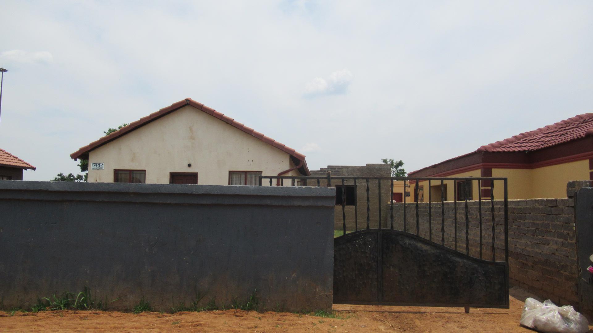 Nedbank Repossessed 2 Bedroom House for Sale in Lakeside