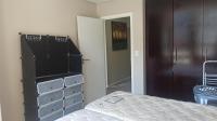 Bed Room 1 - 13 square meters of property in Cape Town Centre