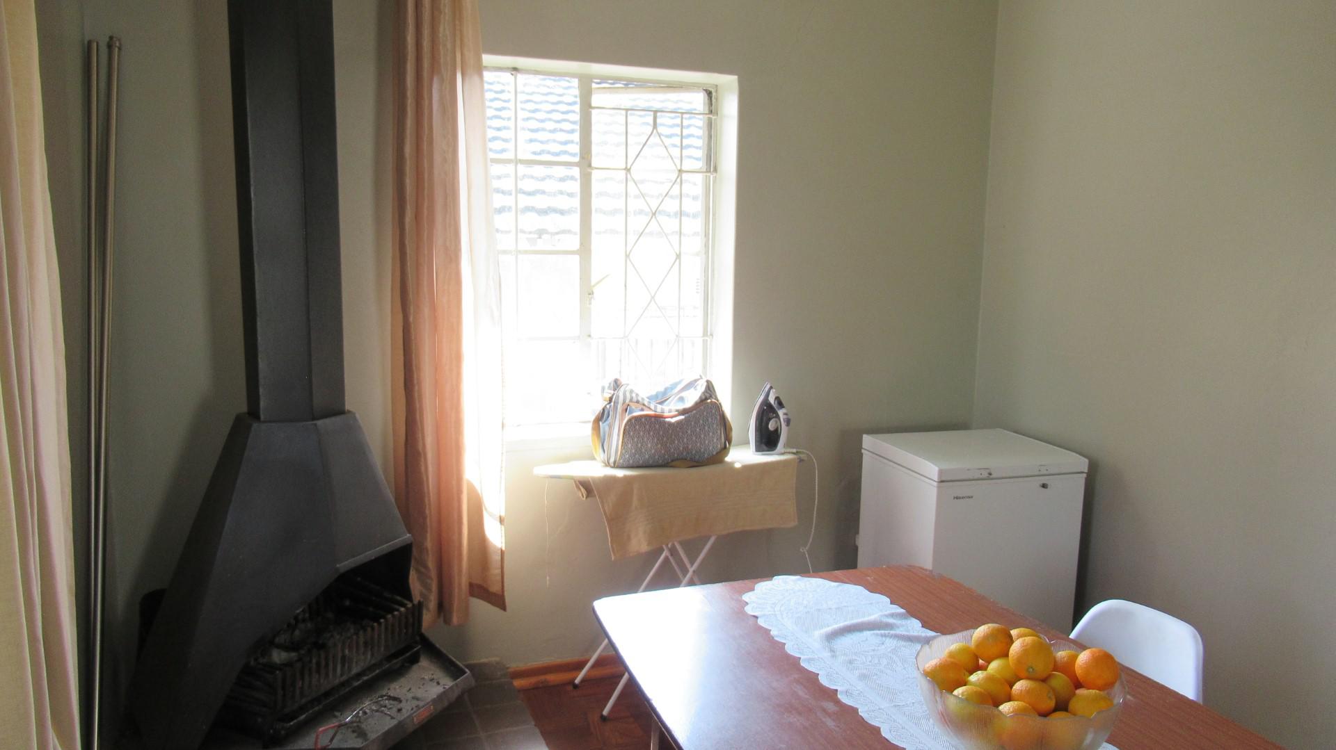 Dining Room - 10 square meters of property in Fishers Hill