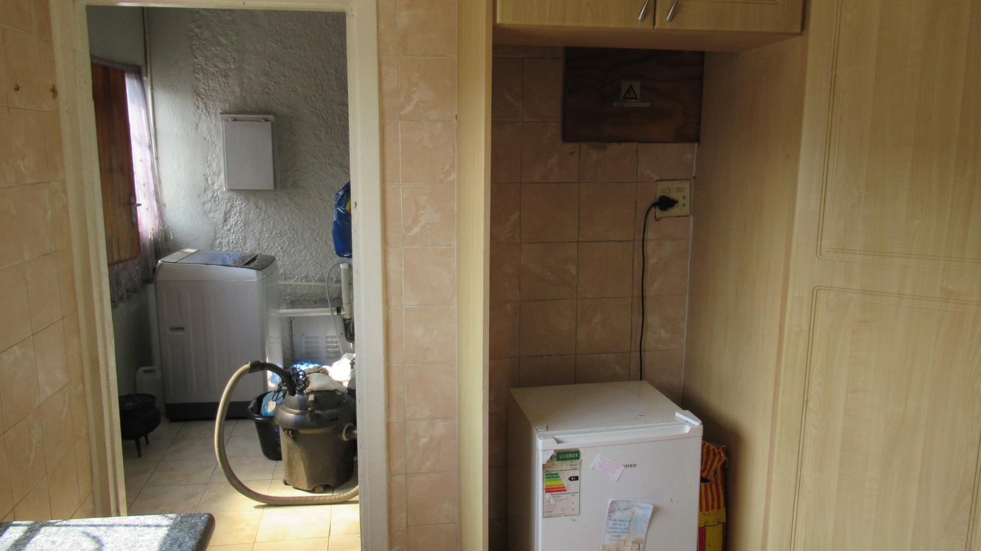 Kitchen - 12 square meters of property in Fishers Hill