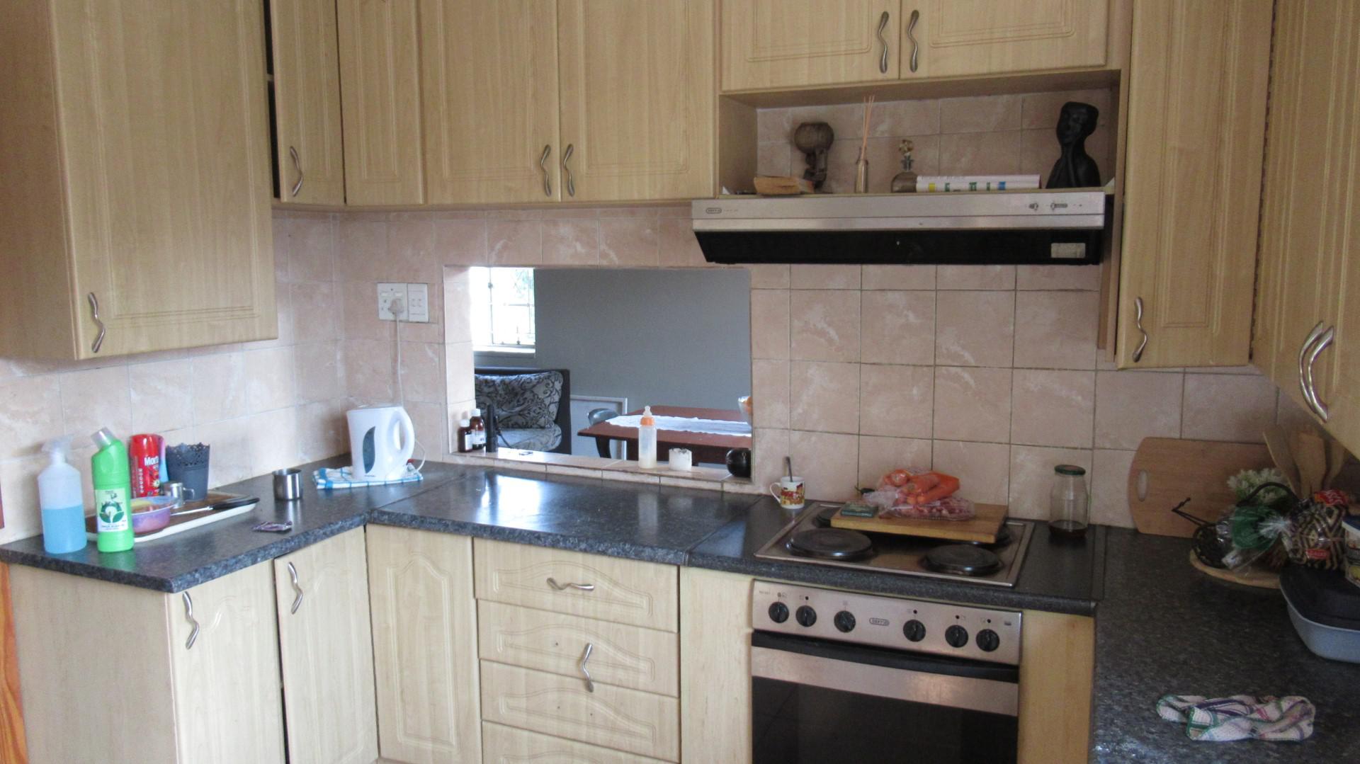 Kitchen - 12 square meters of property in Fishers Hill
