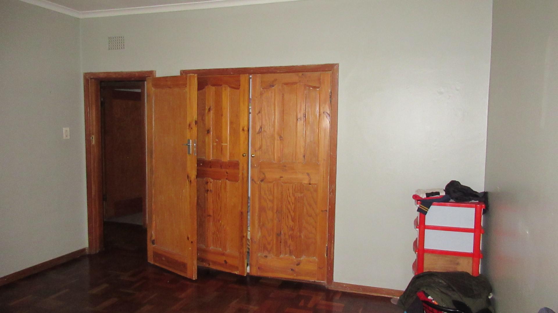 Bed Room 2 - 18 square meters of property in Fishers Hill