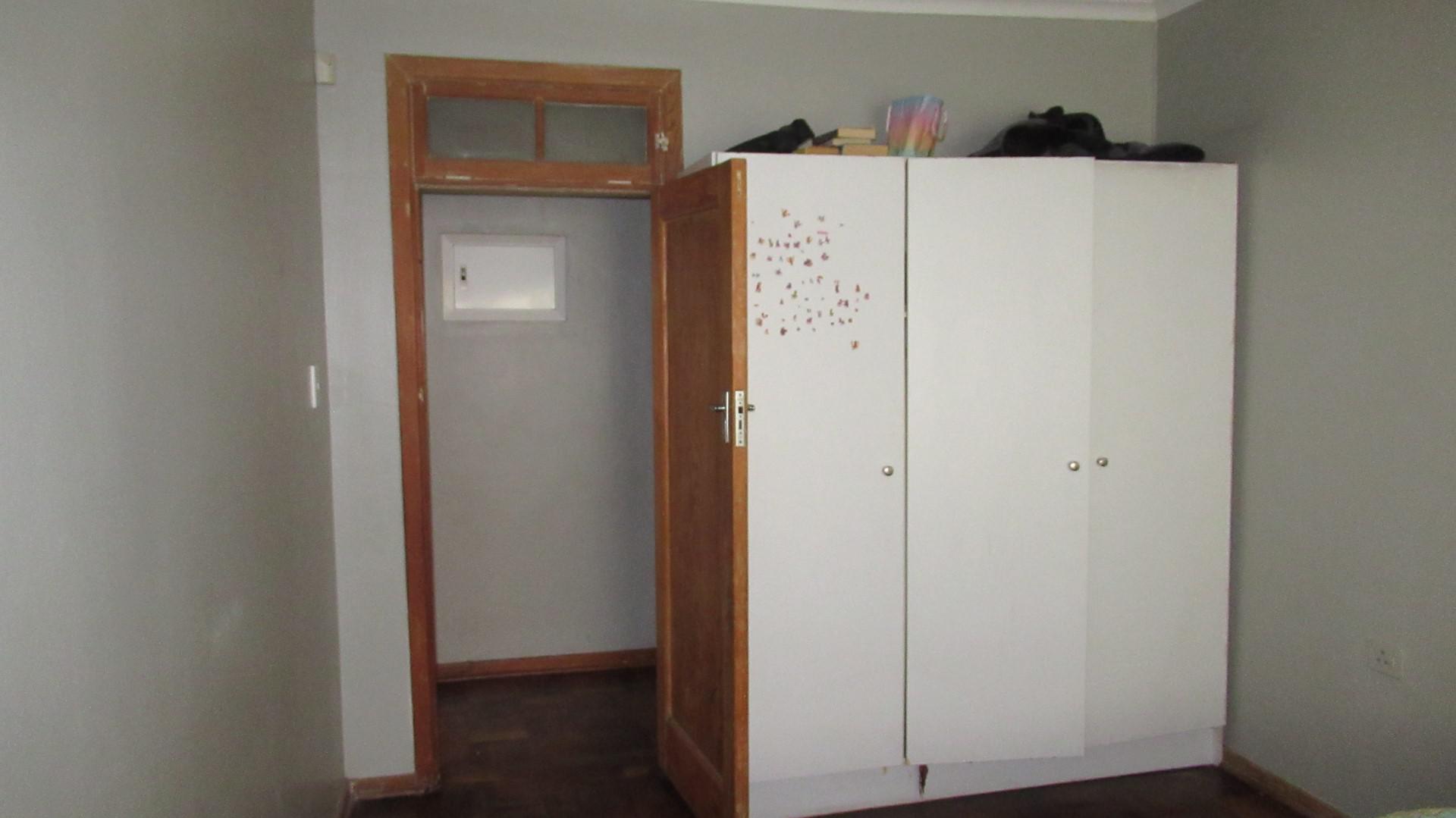 Bed Room 1 - 14 square meters of property in Fishers Hill