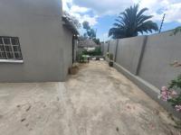 Front View of property in Fishers Hill
