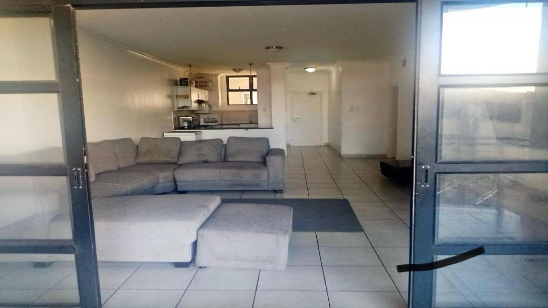 Lounges of property in Durban Central