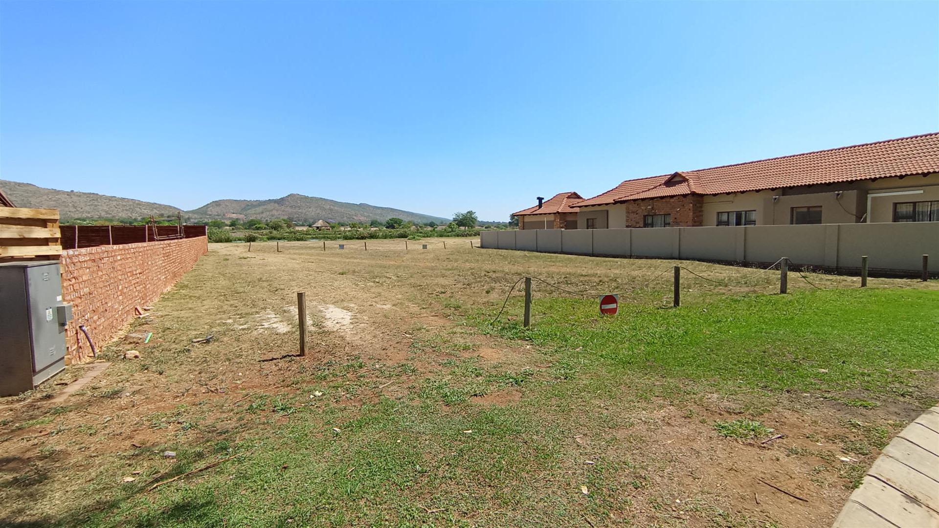 Front View of property in The Islands Estate