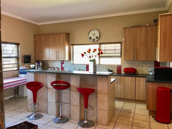 4 Bedroom House for Sale For Sale in Kuruman - MR539777