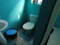Bathroom 1 of property in Ottery