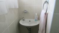Bathroom 1 - 3 square meters of property in Reservoir Hills KZN