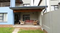 Patio - 12 square meters of property in Carlswald
