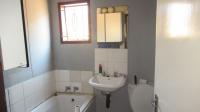 Bathroom 1 - 4 square meters of property in Cosmo City