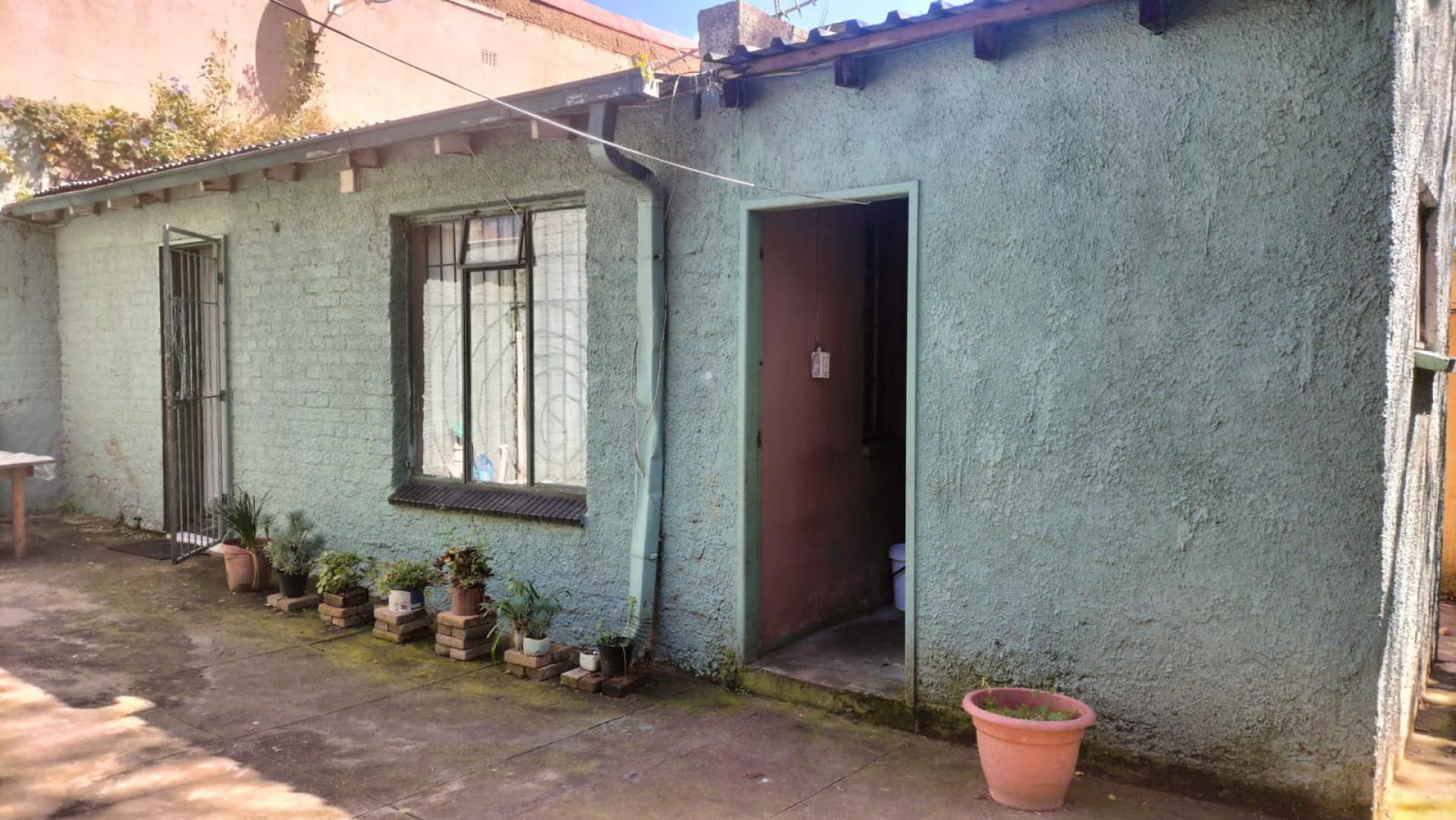 Flatlet of property in Troyeville