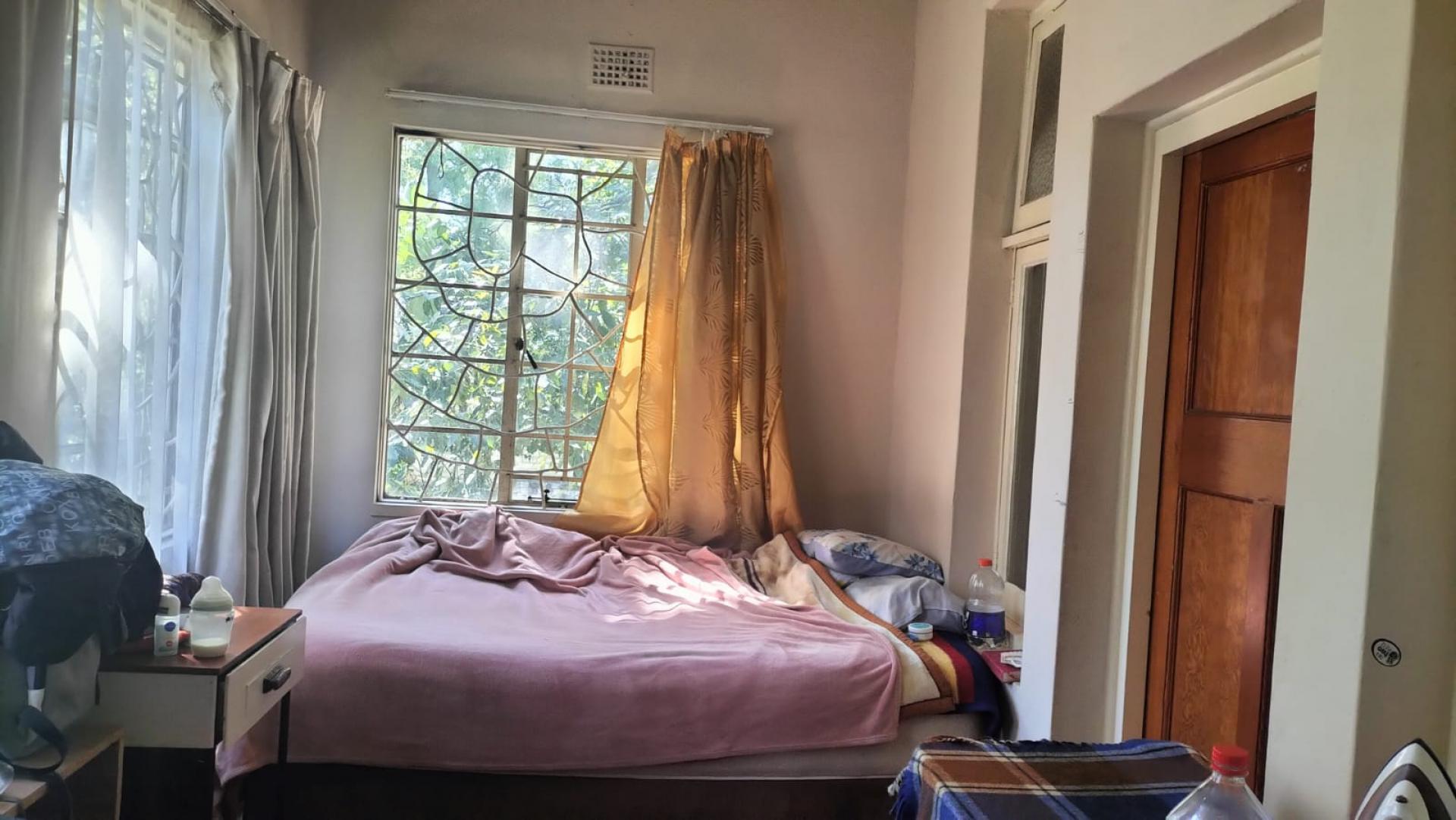 Bed Room 2 of property in Troyeville