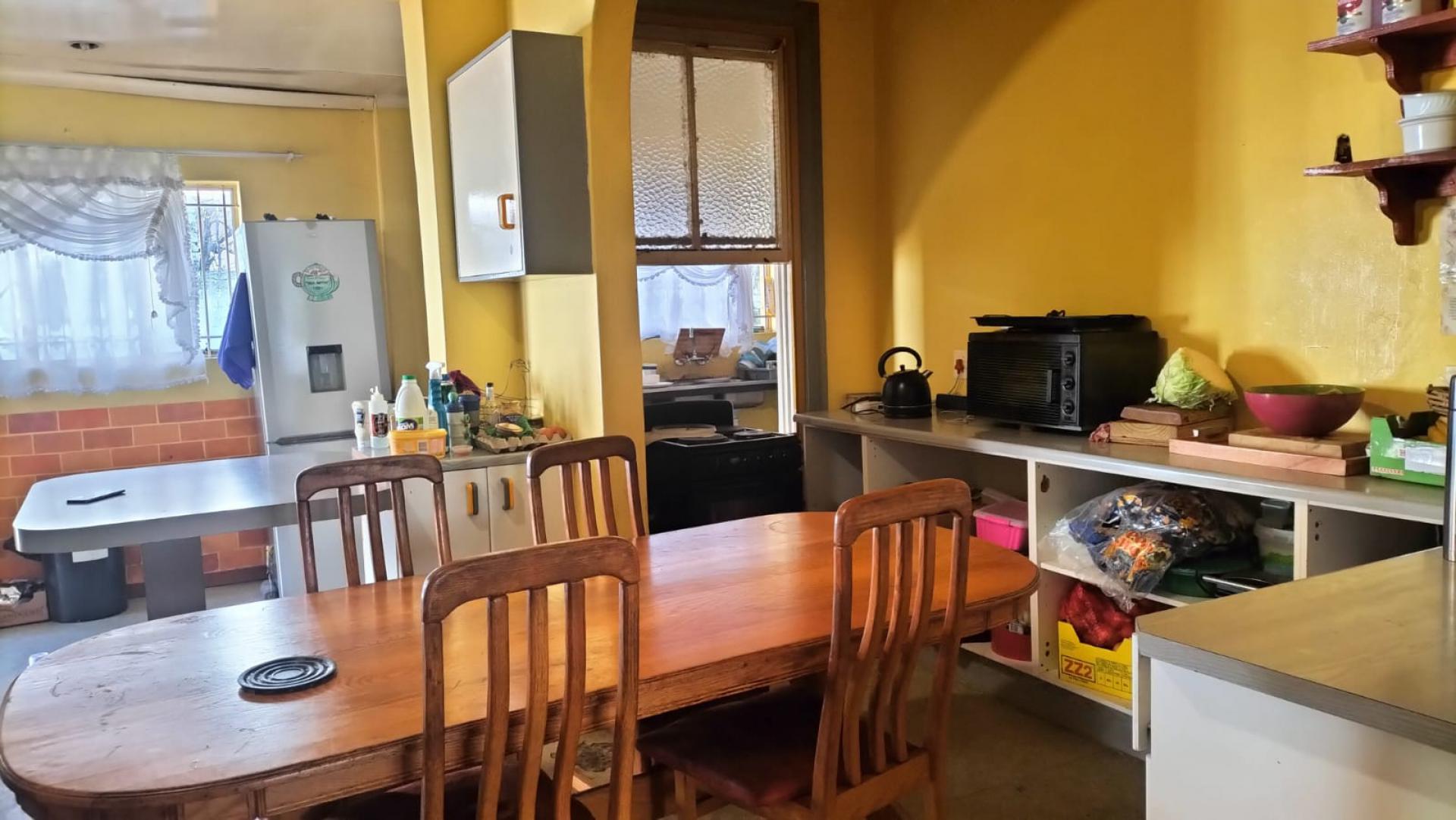 Kitchen of property in Troyeville