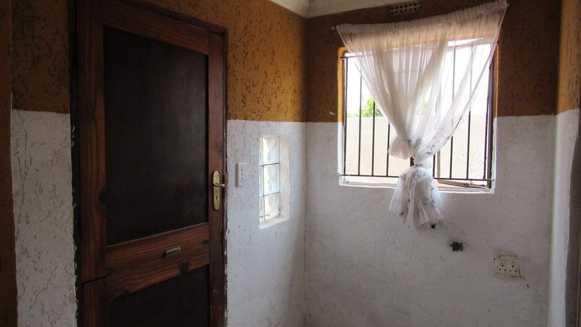 Scullery - 5 square meters of property in Glen Ridge (Gauteng - West)