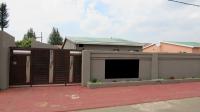 2 Bedroom 1 Bathroom House for Sale for sale in Glen Ridge (Gauteng - West)