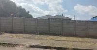 Front View of property in Primrose