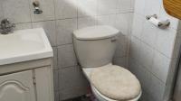 Bathroom 1 of property in Silverton