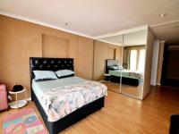 Main Bedroom - 37 square meters of property in Edleen