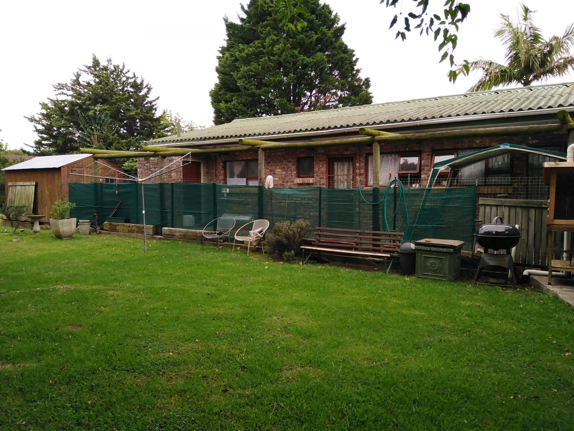 3 Bedroom House for Sale For Sale in Humansdorp MR540796