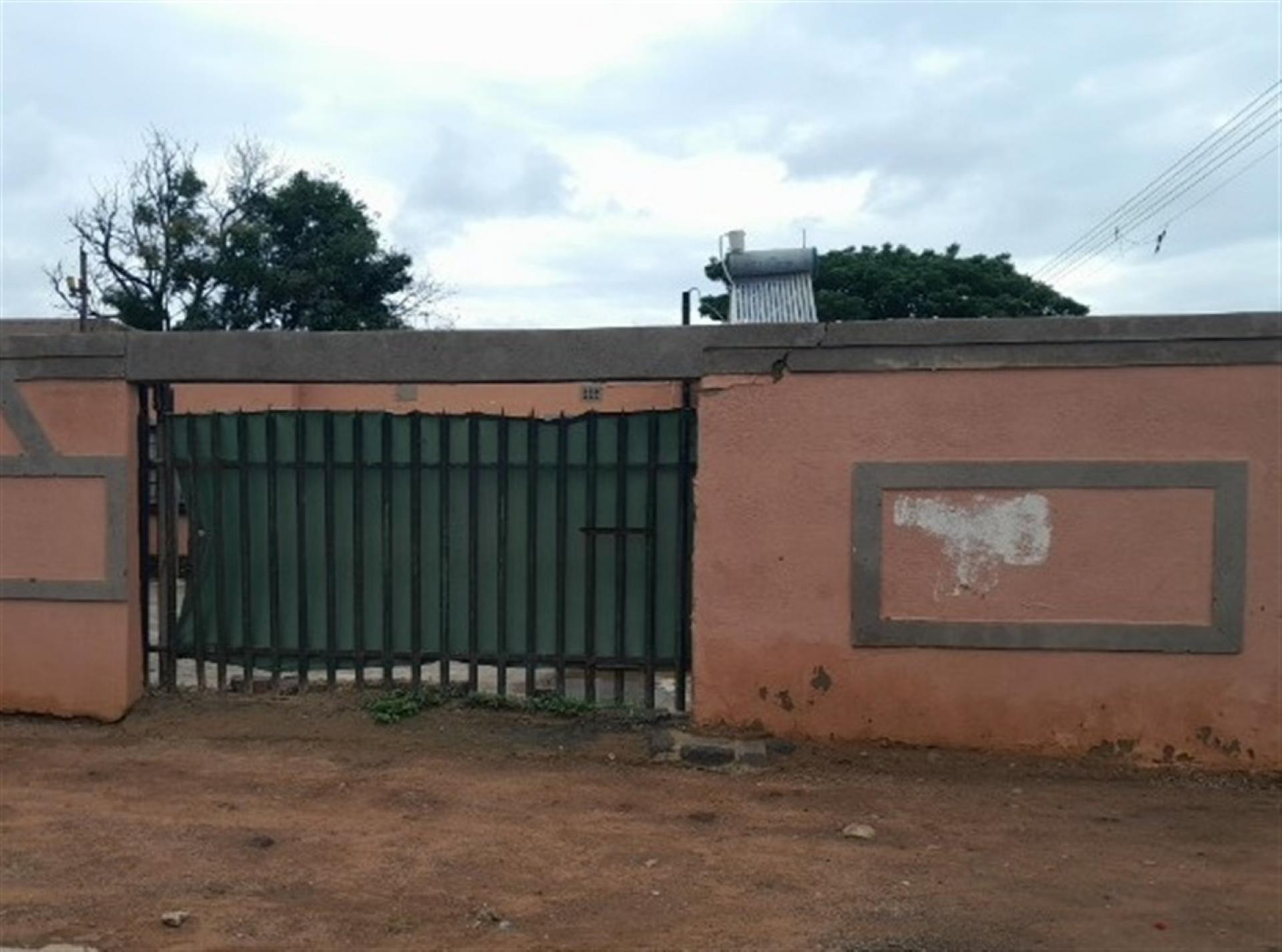 Front View of property in Eldorado Park AH