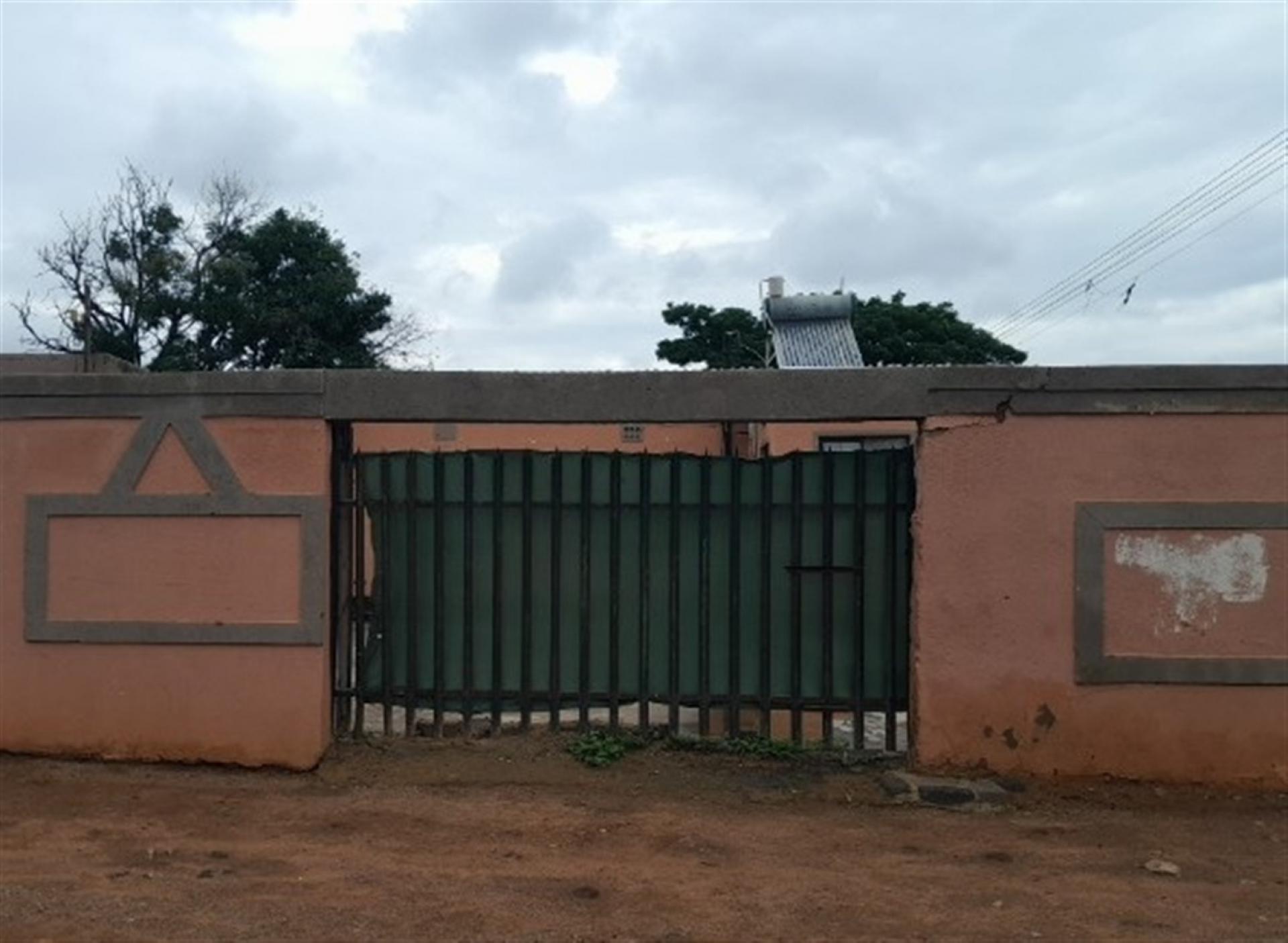 Front View of property in Eldorado Park AH
