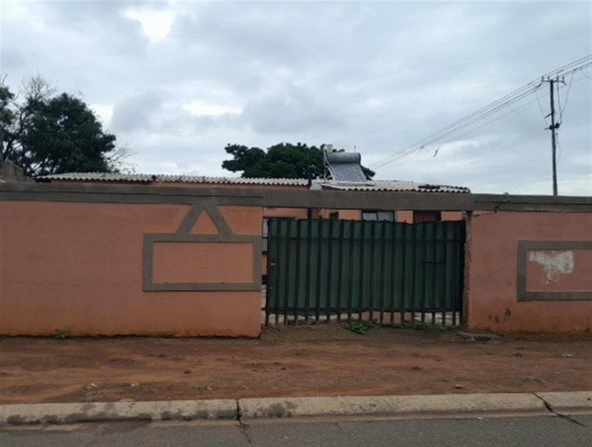 Front View of property in Eldorado Park AH