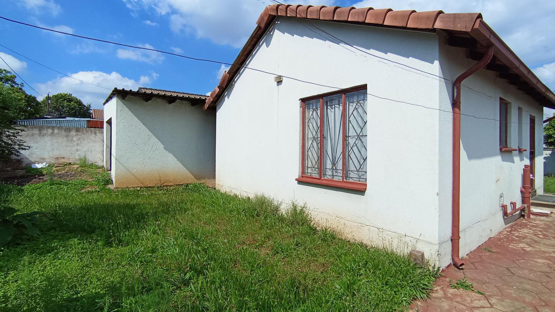 Backyard of property in Lotus Gardens