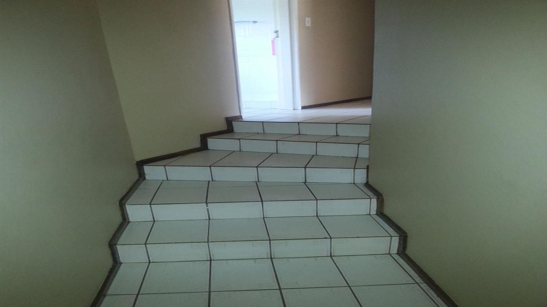 Spaces - 10 square meters of property in Ruimsig