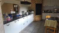 Kitchen - 22 square meters of property in Ruimsig