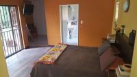 Main Bedroom - 16 square meters of property in Ruimsig