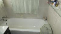 Bathroom 2 - 9 square meters of property in Ferndale - JHB