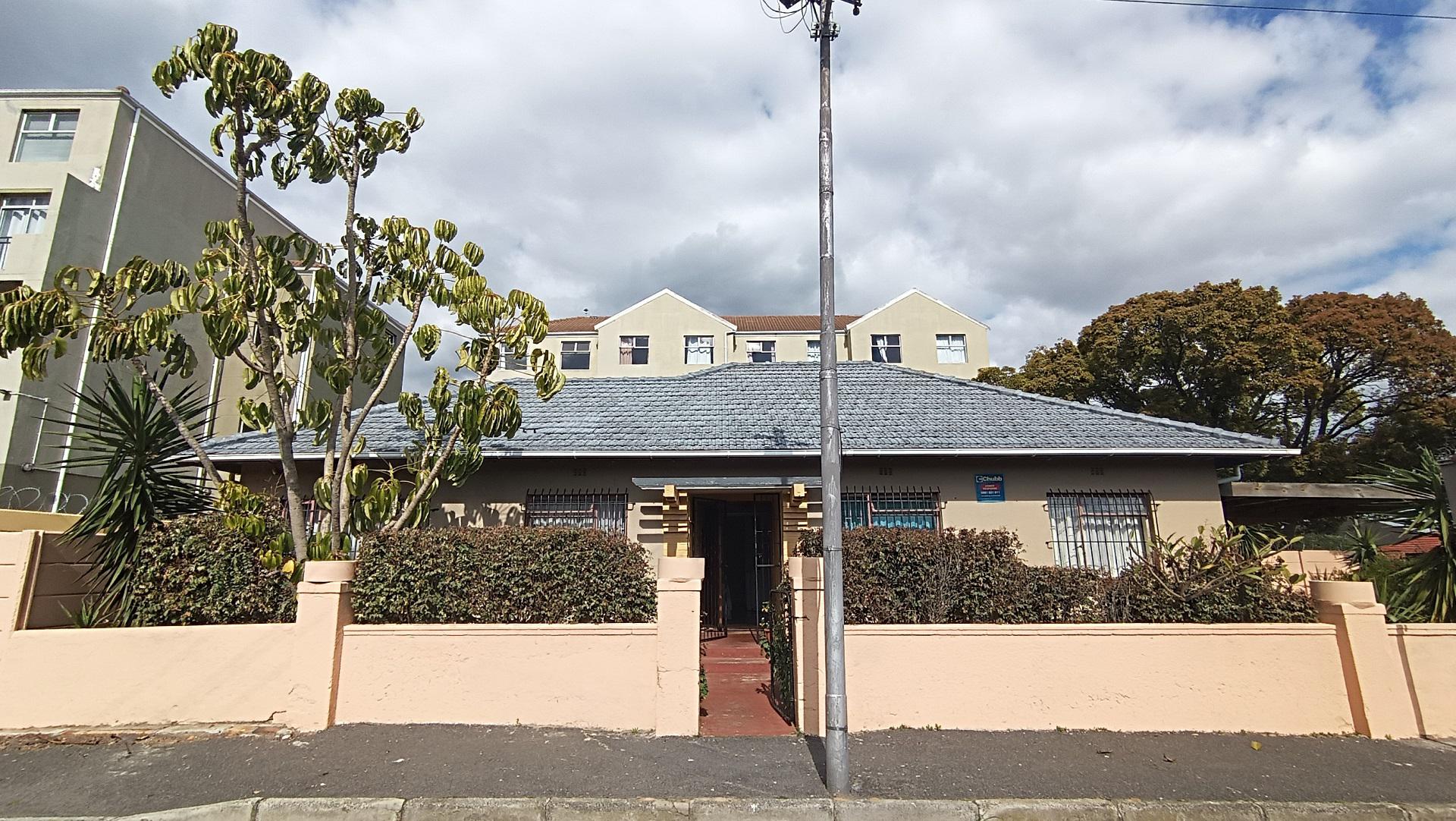 Front View of property in Fairfield Estate