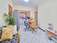 Lounges - 18 square meters of property in Vanderbijlpark