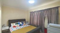 Main Bedroom - 18 square meters of property in Vanderbijlpark