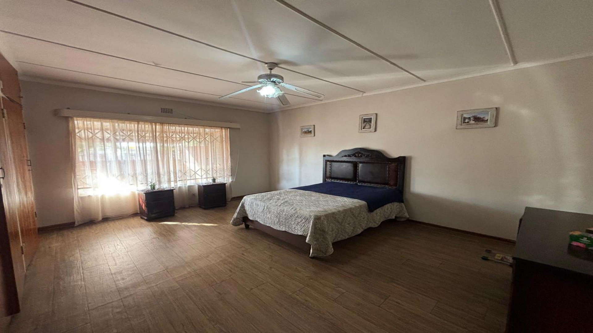 Bed Room 1 of property in Kimberley