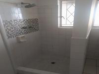 Bathroom 1 of property in Bramley