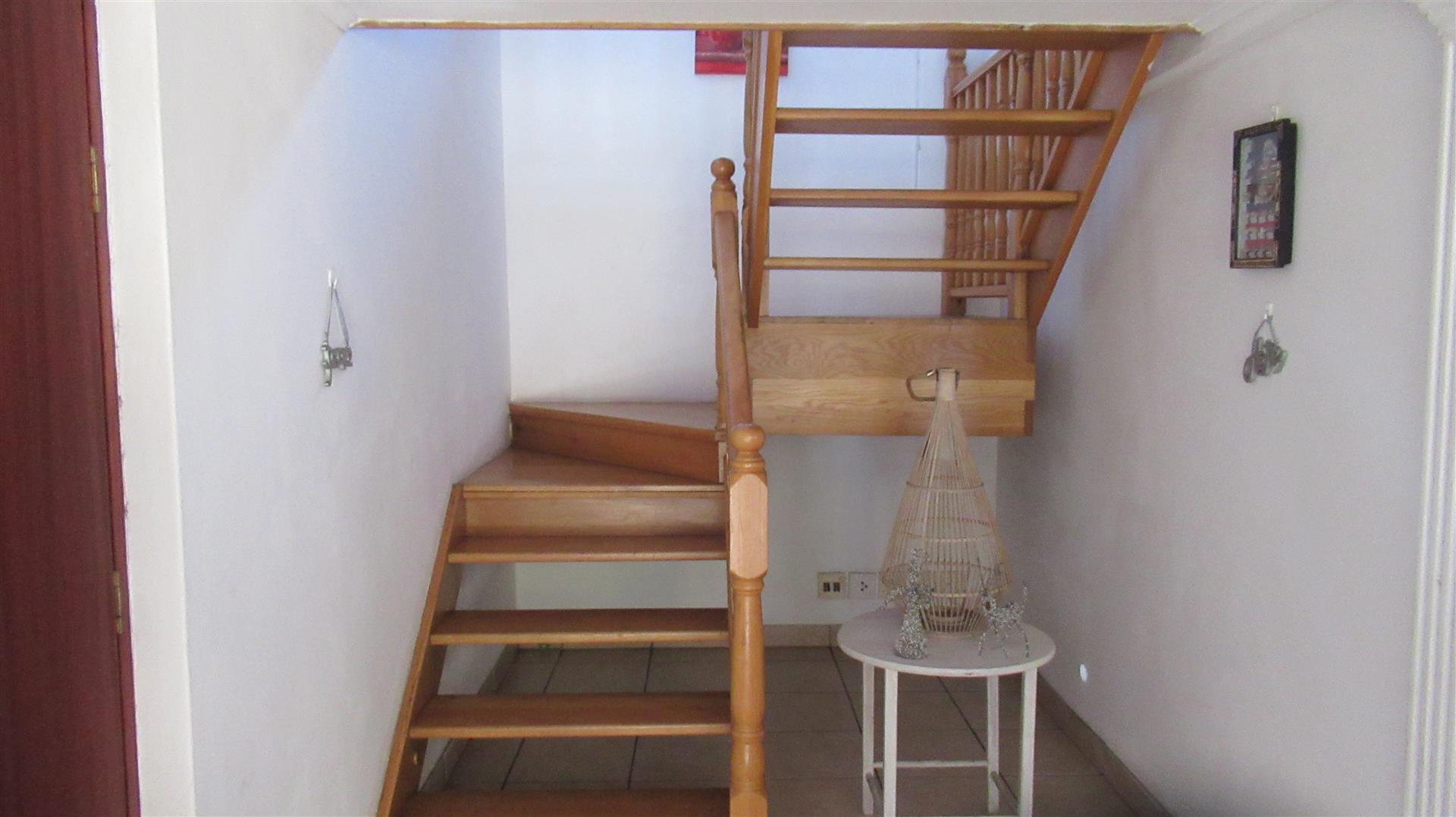 Spaces - 39 square meters of property in Hibberdene