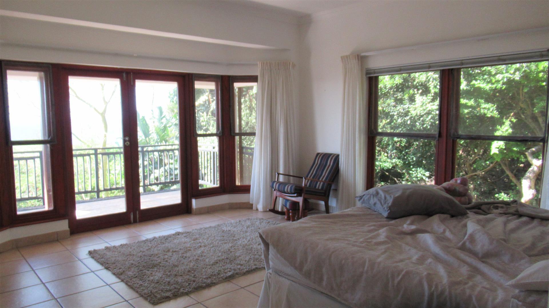 Main Bedroom - 37 square meters of property in Hibberdene