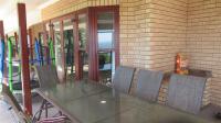 Balcony - 65 square meters of property in Hibberdene