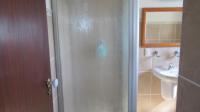 Bathroom 3+ - 5 square meters of property in Hibberdene