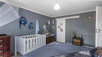 Main Bedroom - 11 square meters of property in Dawn Park