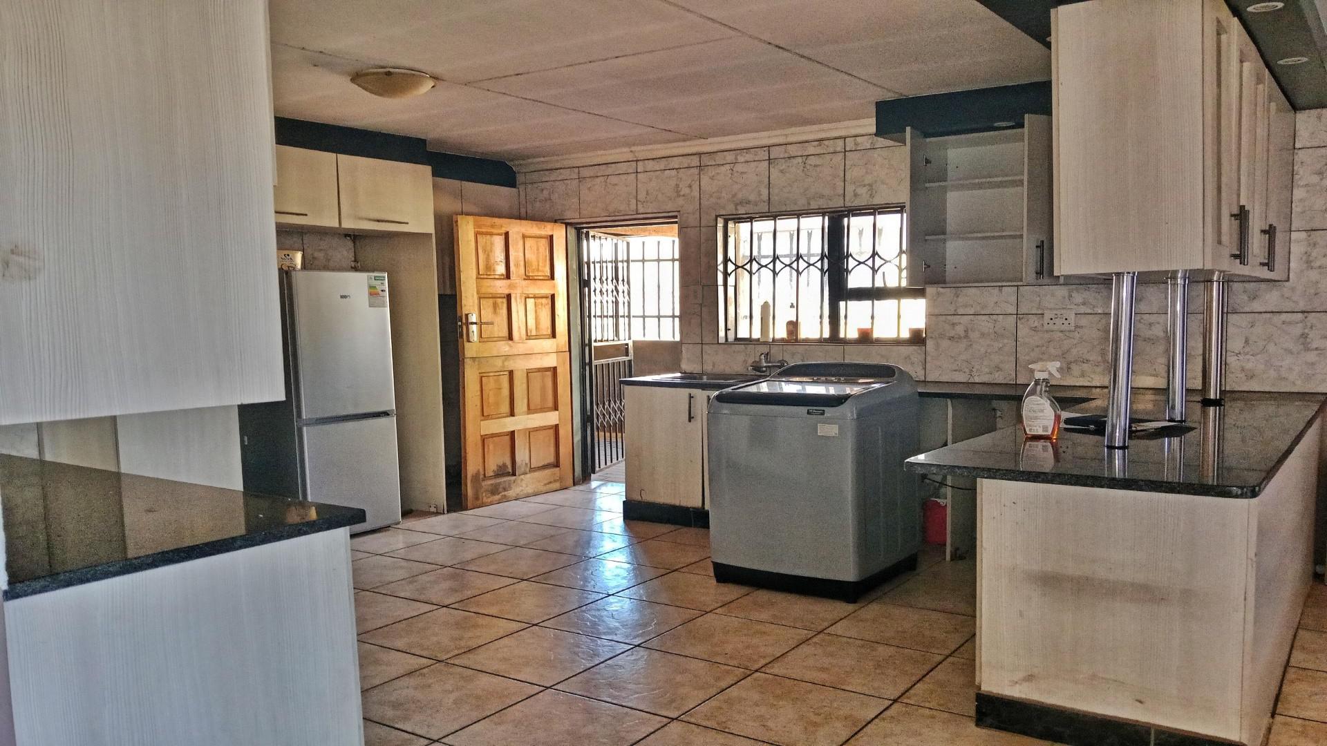 Kitchen of property in Atteridgeville