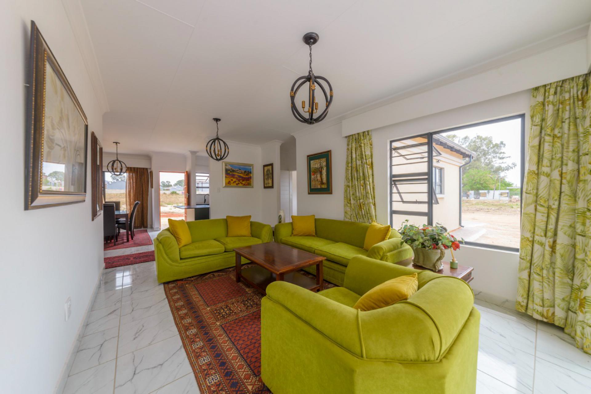  of property in Karenpark