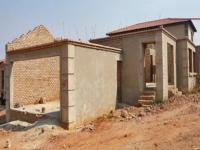 3 Bedroom 2 Bathroom Simplex for Sale for sale in Krugersdorp