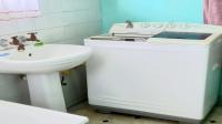 Bathroom 1 - 10 square meters of property in Steynsburg